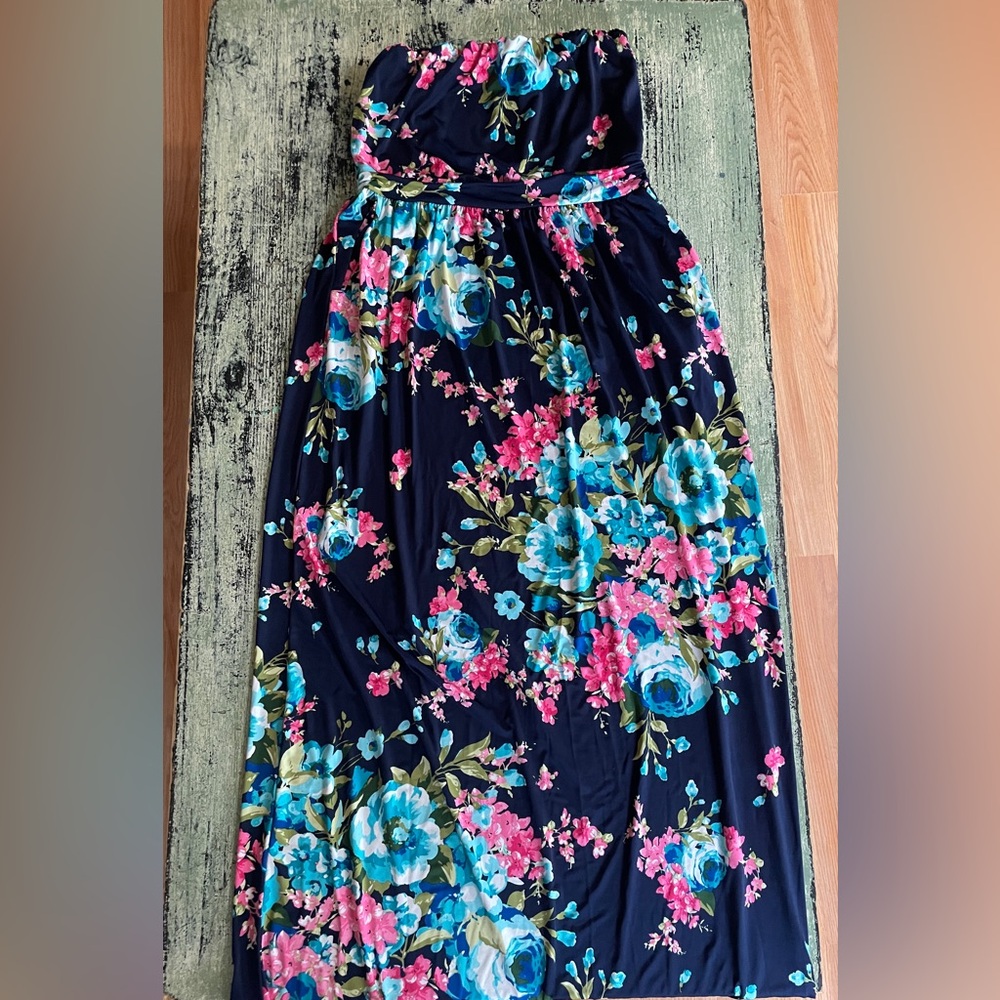 Bellamie Watercolor Floral Maxi Dress **with pockets!**